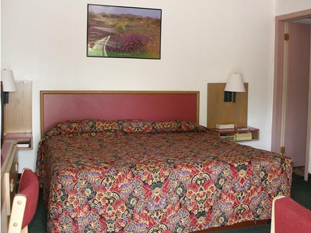 Knights Inn Center Valley Phòng bức ảnh